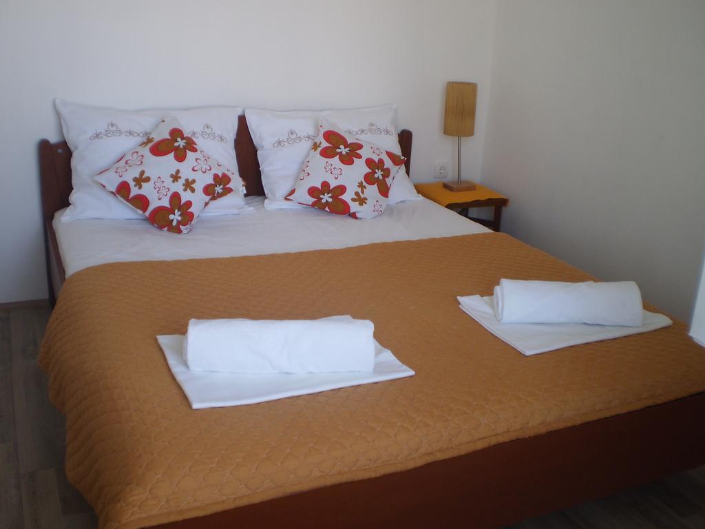 Apartment Vuk I Novak Ούλτσιν Εξωτερικό φωτογραφία